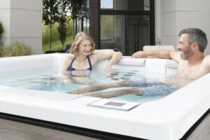 Bullfrog hot-tubs