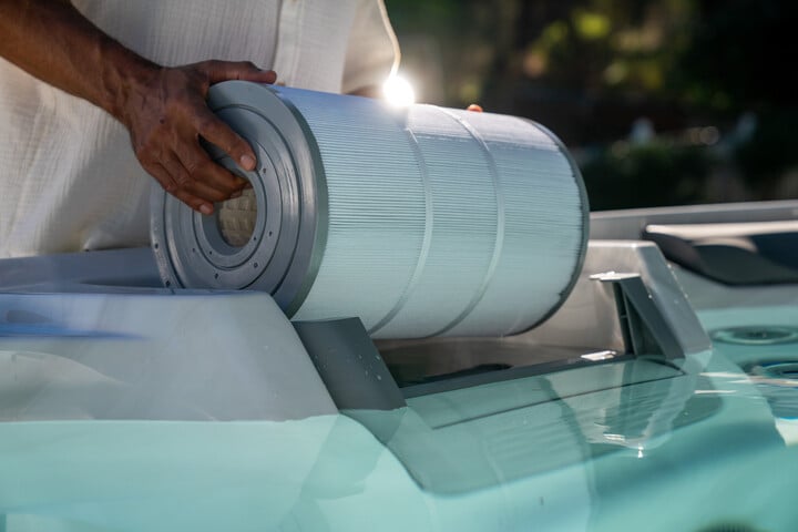 Hot Tub Repair - Removing Sundance Spa Filter
