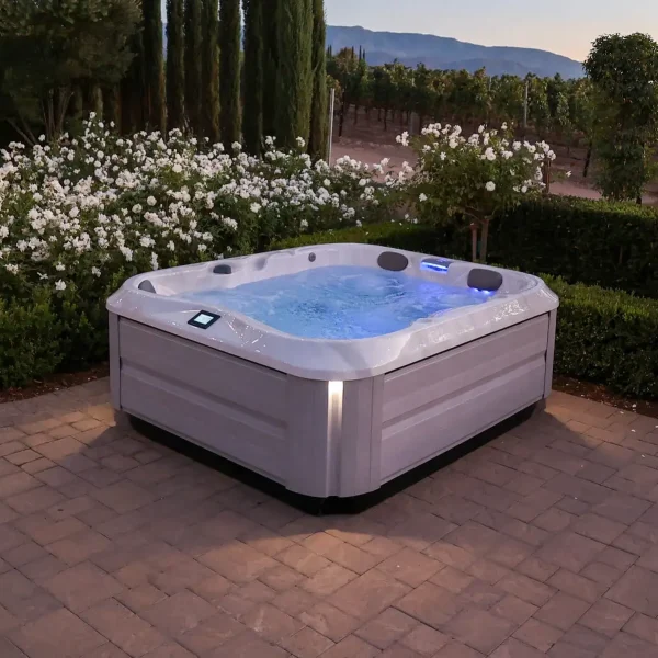 JHT_J-325_Platinum_BrushedGray_Patio02-1920×1199-2025 JHT_J-325_Platinum_BrushedGray_Patio02-1920x1199-2025
