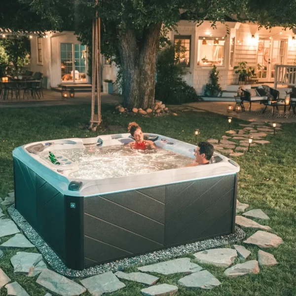 Sds_Evb7330-1920X1280-Sundance-Spas